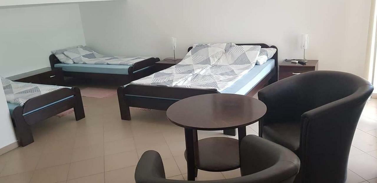 Sobe Emilija Hotel Veliko Gradište Екстериор снимка